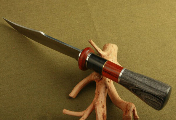 Columbia Savage tribe-Supreme Leader fixed blade knife UD50081